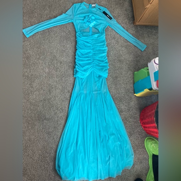 Sexy Fashiona Dress - Picture 6 of 9